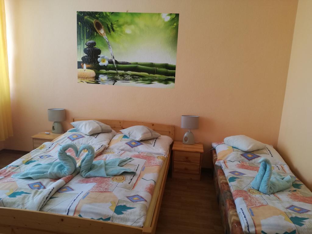 Privat Horec Maly Slavkov ภายนอก รูปภาพ