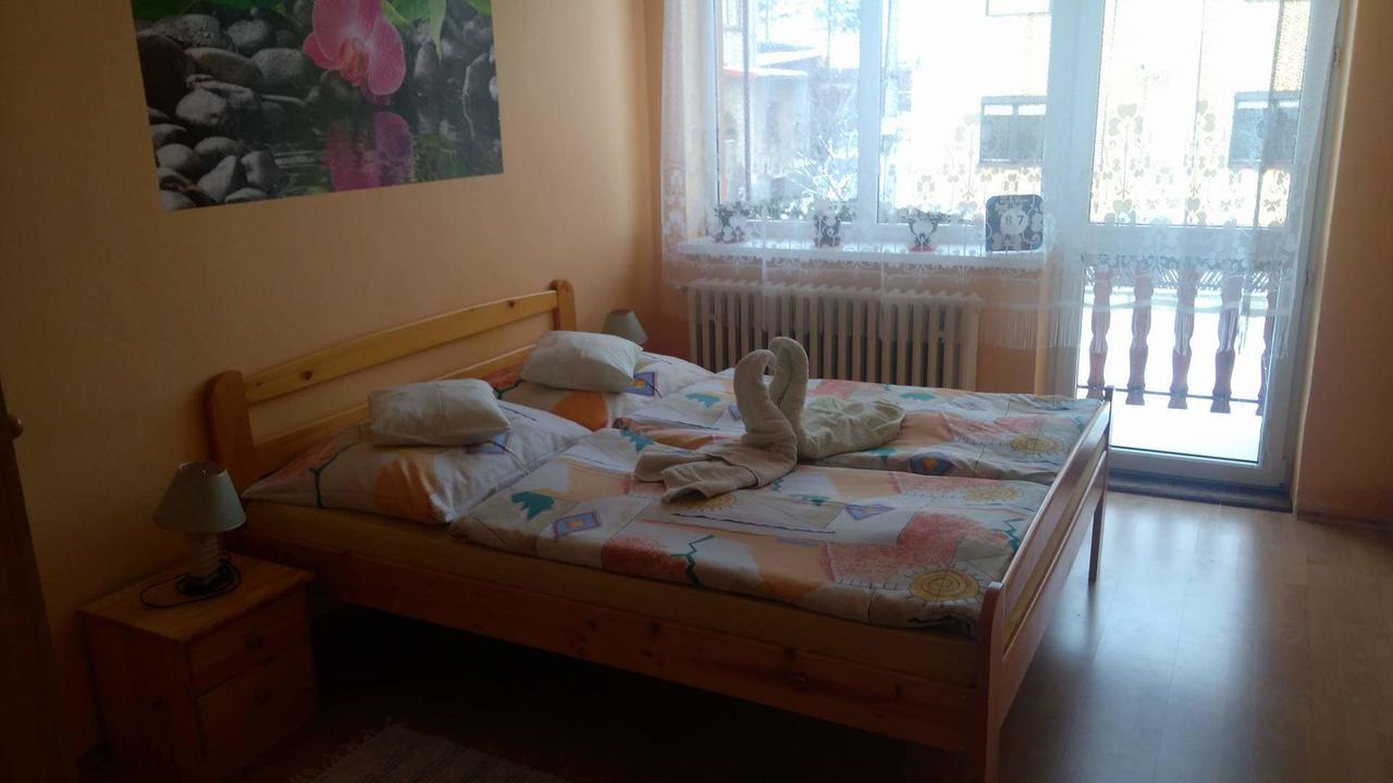 Privat Horec Maly Slavkov ภายนอก รูปภาพ